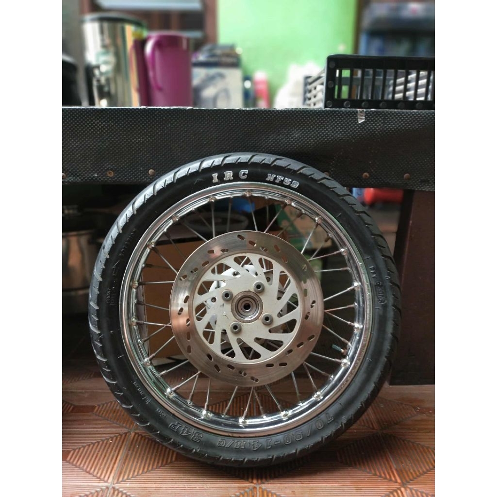 Velg jari-jari 14 depan Suzuki spin gigi 20 pnp SkyDrive skywave original copotan motor second tanpa