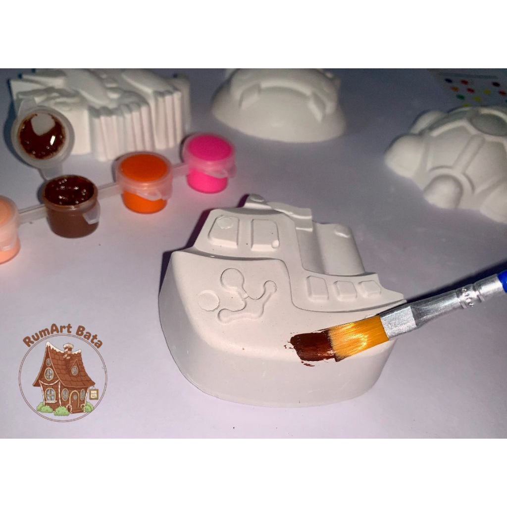 Set Mewarnai Patung Gypsum Anak dengan Cat Warna dan Kuas