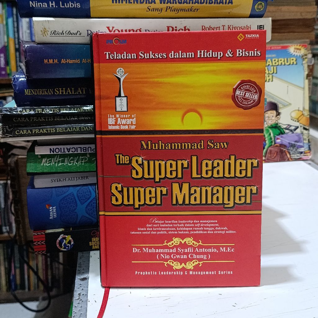Buku Muhammad SAW the Super Leader Super Manager - Muhammad Syafii Antonio
