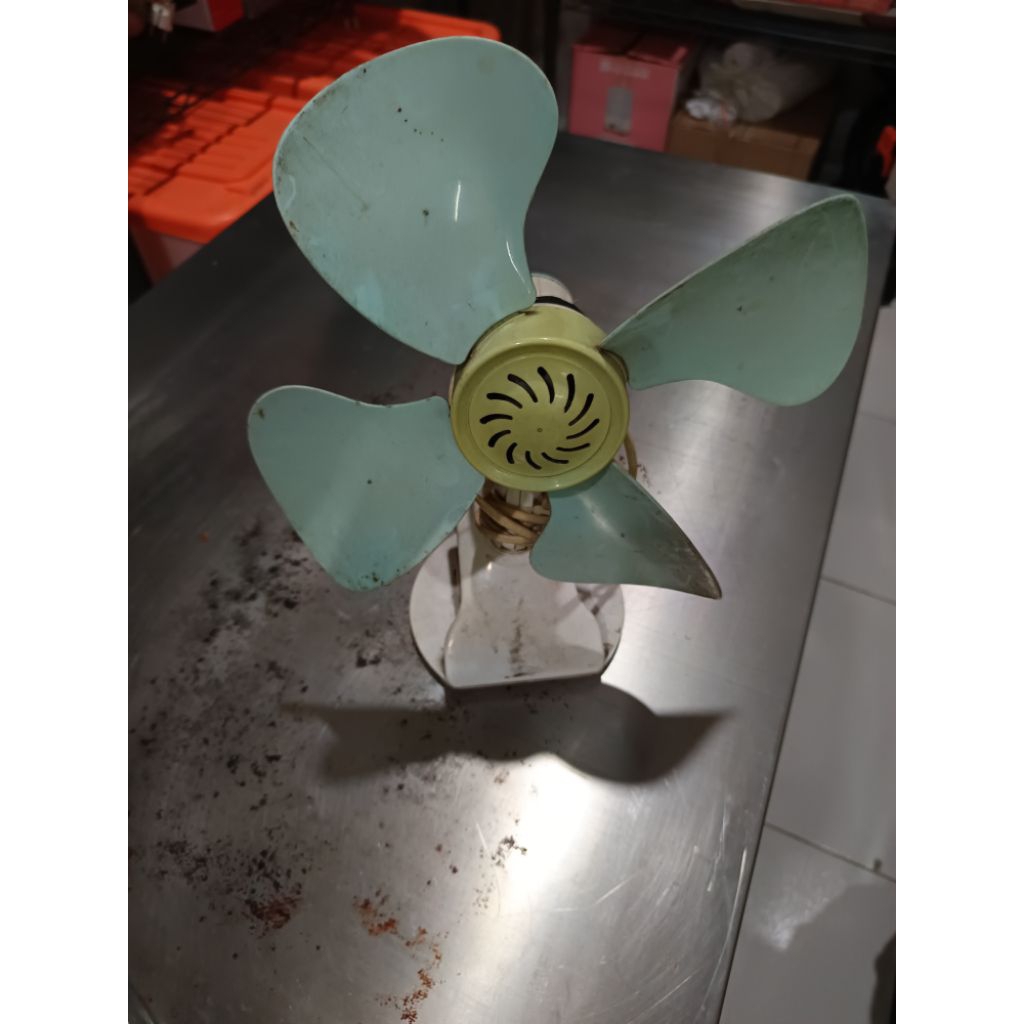 kipas angin jepit bekas