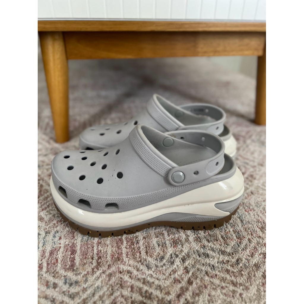 PRELOVED CROCS WANITA