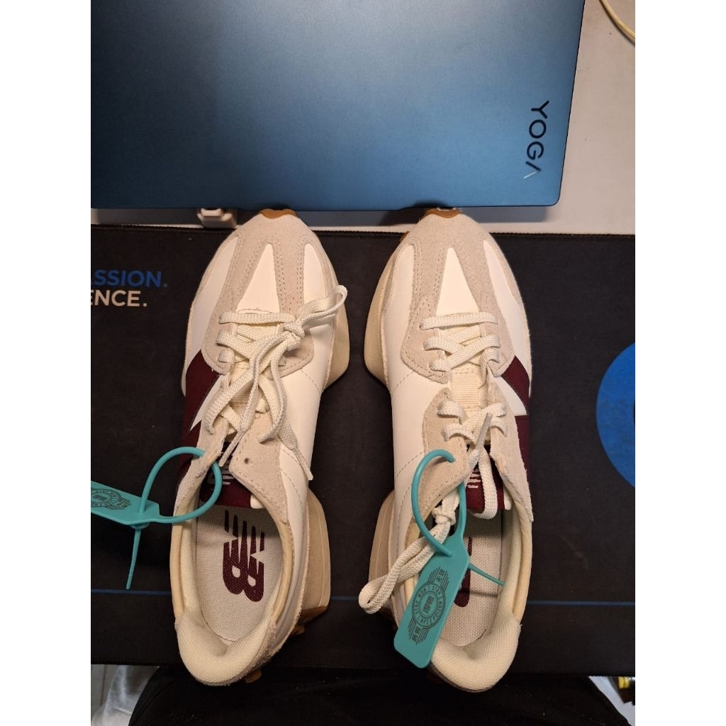 New Balance 327 V1 Women's Sneaker Shoes Beige