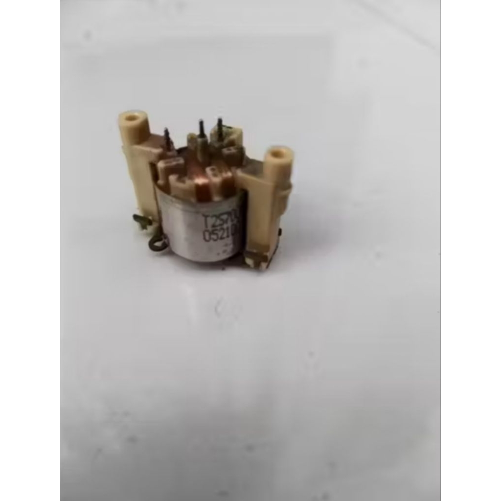 Spull amper solar Isuzu Panther Kapsul / Panther touring / garnd touring original