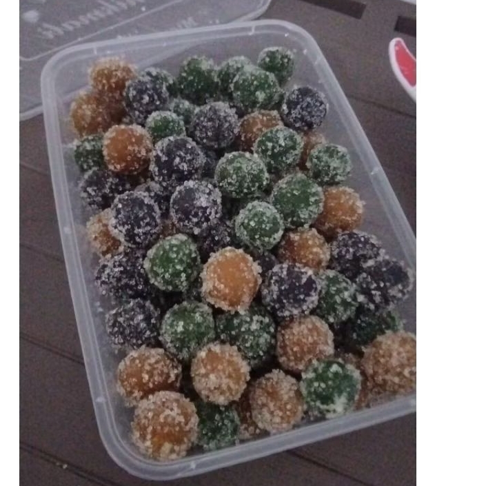 Paladang manisan buah pala dan pepaya