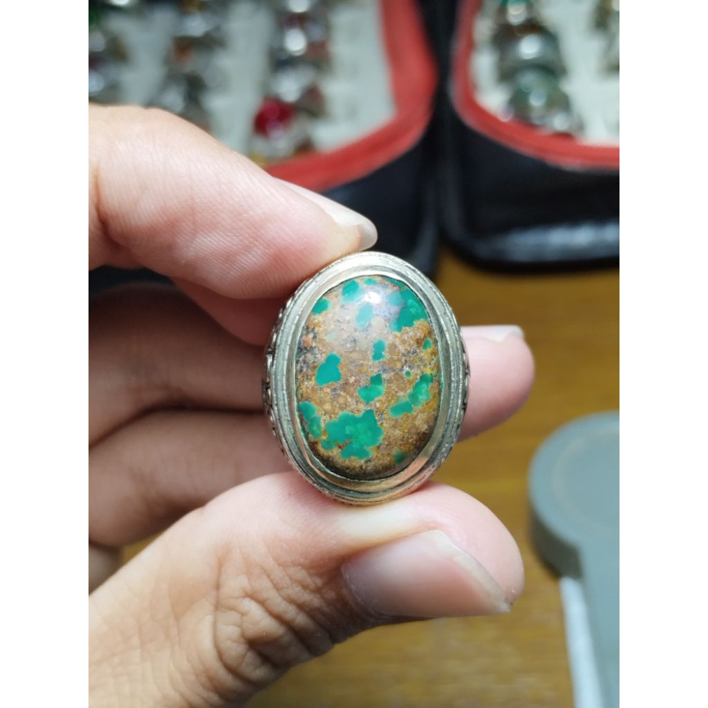 BATU PIRUS PERSIA URAT MAS