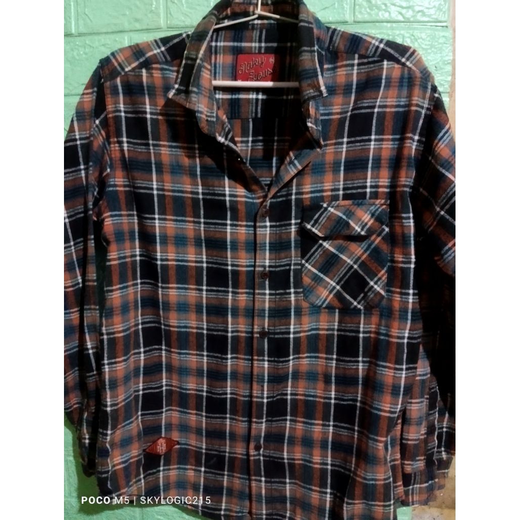 Kemeja Naky House Flannel Garis Kotak kotak Size M Naky House