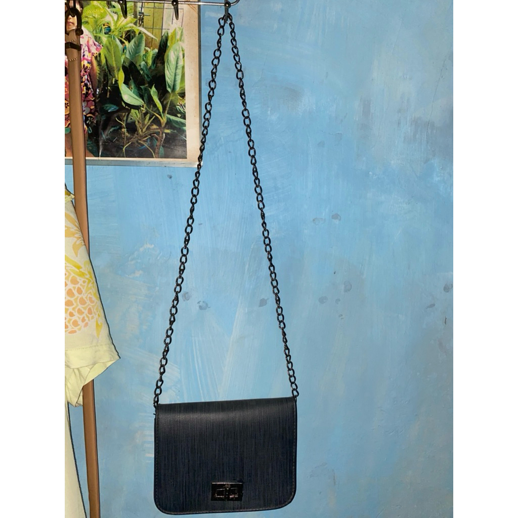 preloved tas selempang rantai