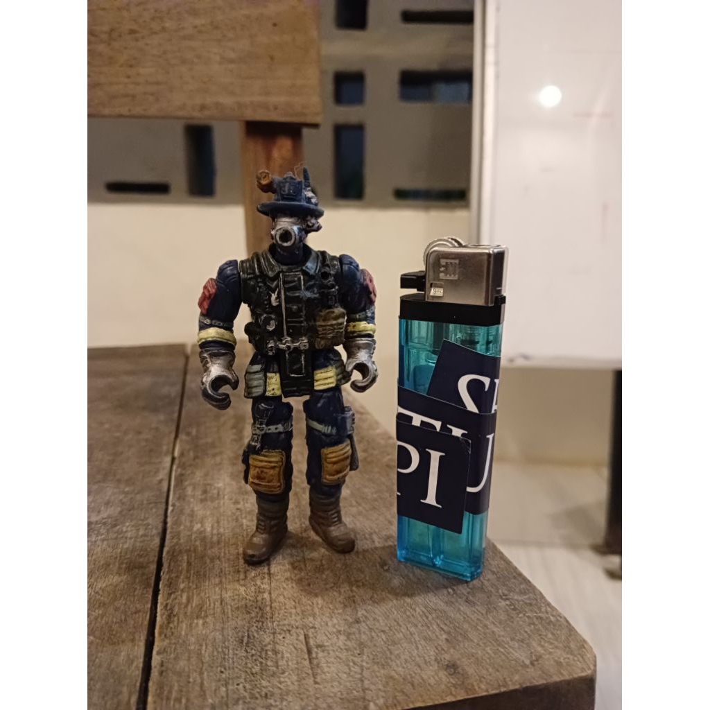 Figure Fireman (Bekas)