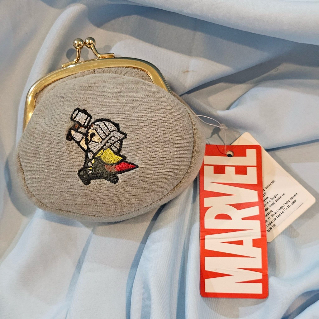 Dompet Koin Thor Marvel dari Miniso