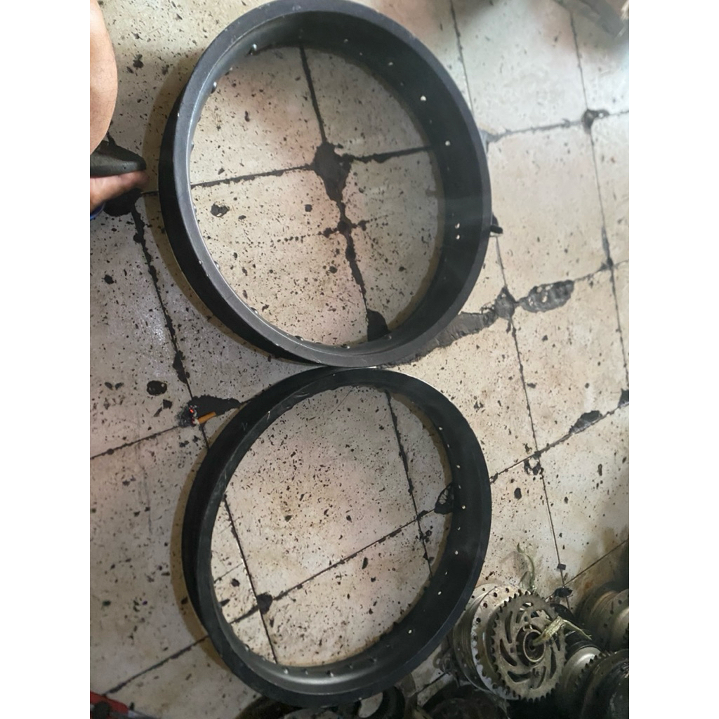 ring velg rossi 18x250 18x300 harga 2 biji