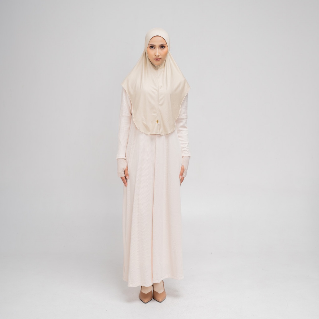 TUBITA -  Aliska Knit Dress Creamy Gamis Rajut Umroh by Tubita