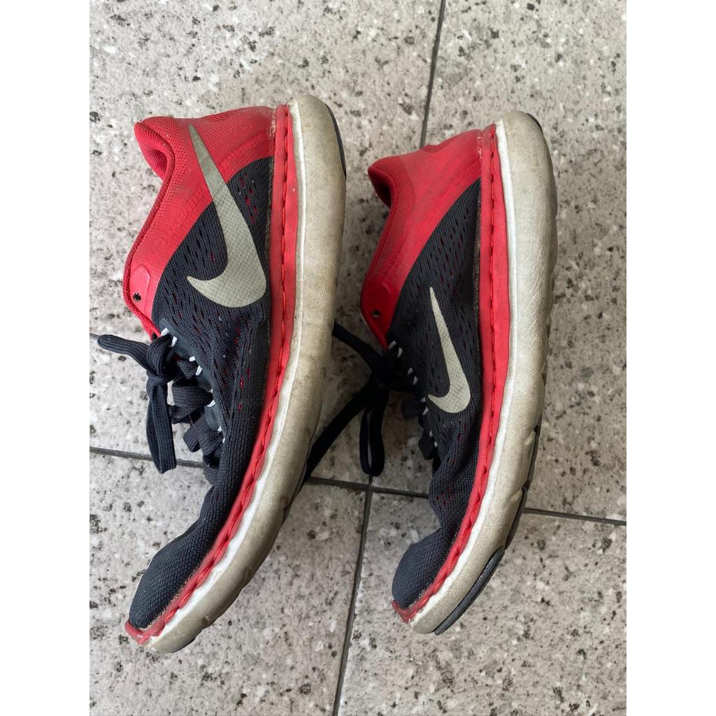 Sepatu Lari Nike Ukuran 41 Original 100% - Bekas
