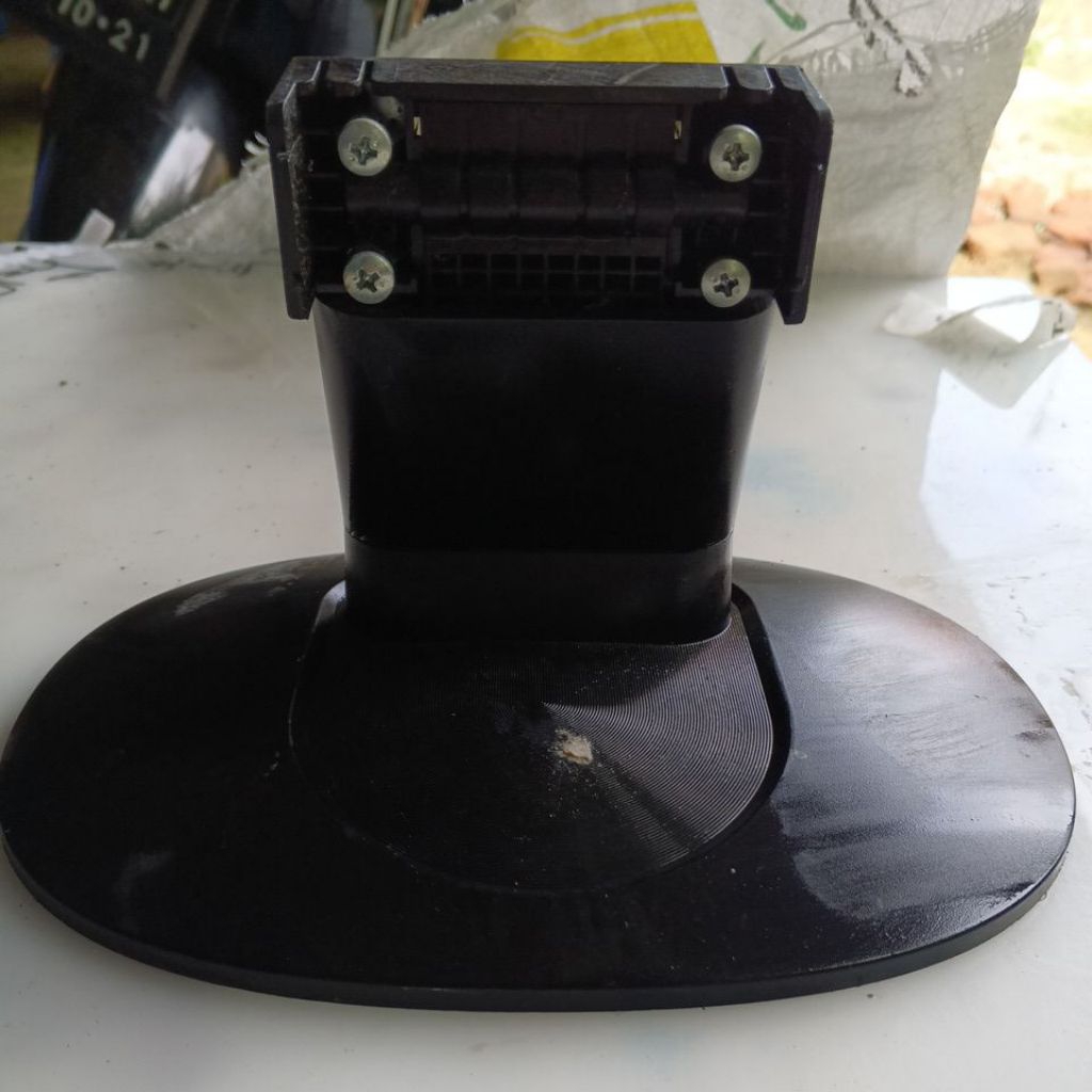 dudukan atau kaki Monitor Benq G615HDPL