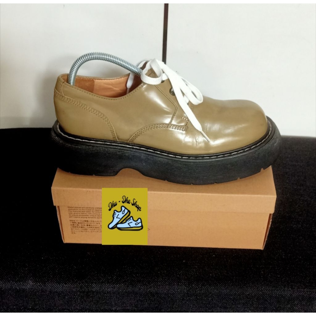 Sepatu Bottega Veneta size 41 original mewah