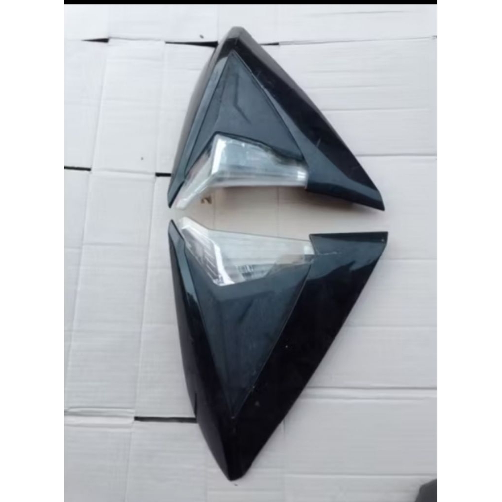 Cover sayap Pinggir Lampu sein kanan kiri Yamaha Mio soul GT 125 LED Barang asli cabutan original