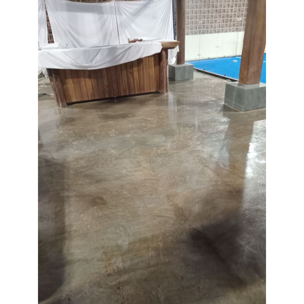 Poles lantai acian semen