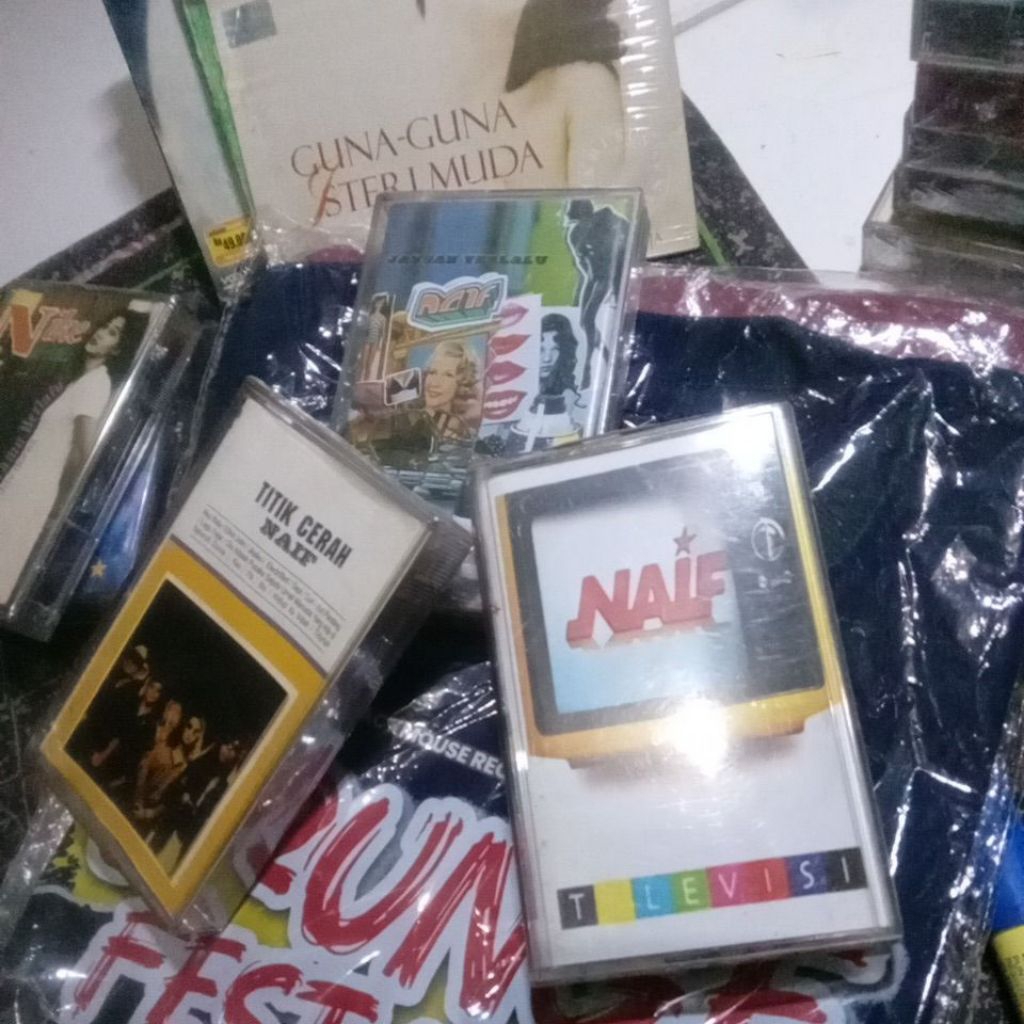 KASET  PITA NAIF  SEPAKET