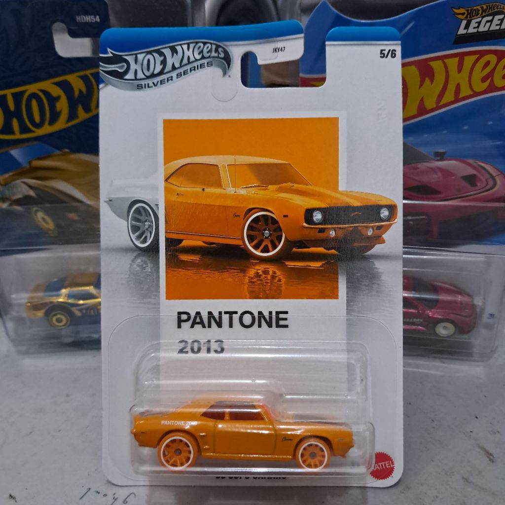 Hot Wheels silver series 69 copo camaro pantone 2013- Hot Wheels 69 copo camaro pantone 2013- Hot Wh