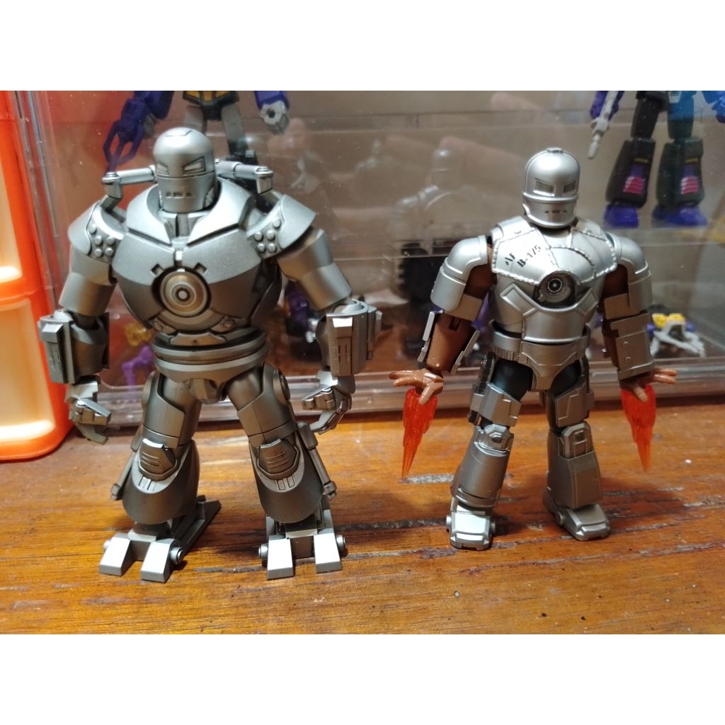 Blokees Infinity Saga Iron Man Mark 1 & Iron Monger set 2
