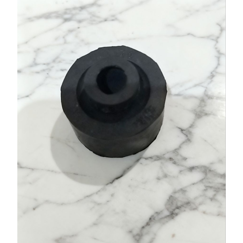 Karet Shock Depan Innova Fortuner