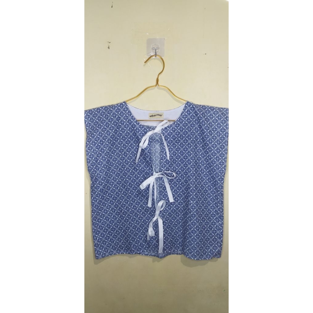 rompi batik wanita
