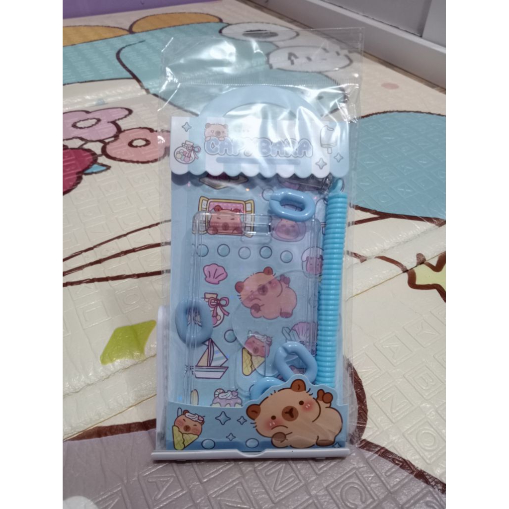 MR.DIY id card holder set capybara