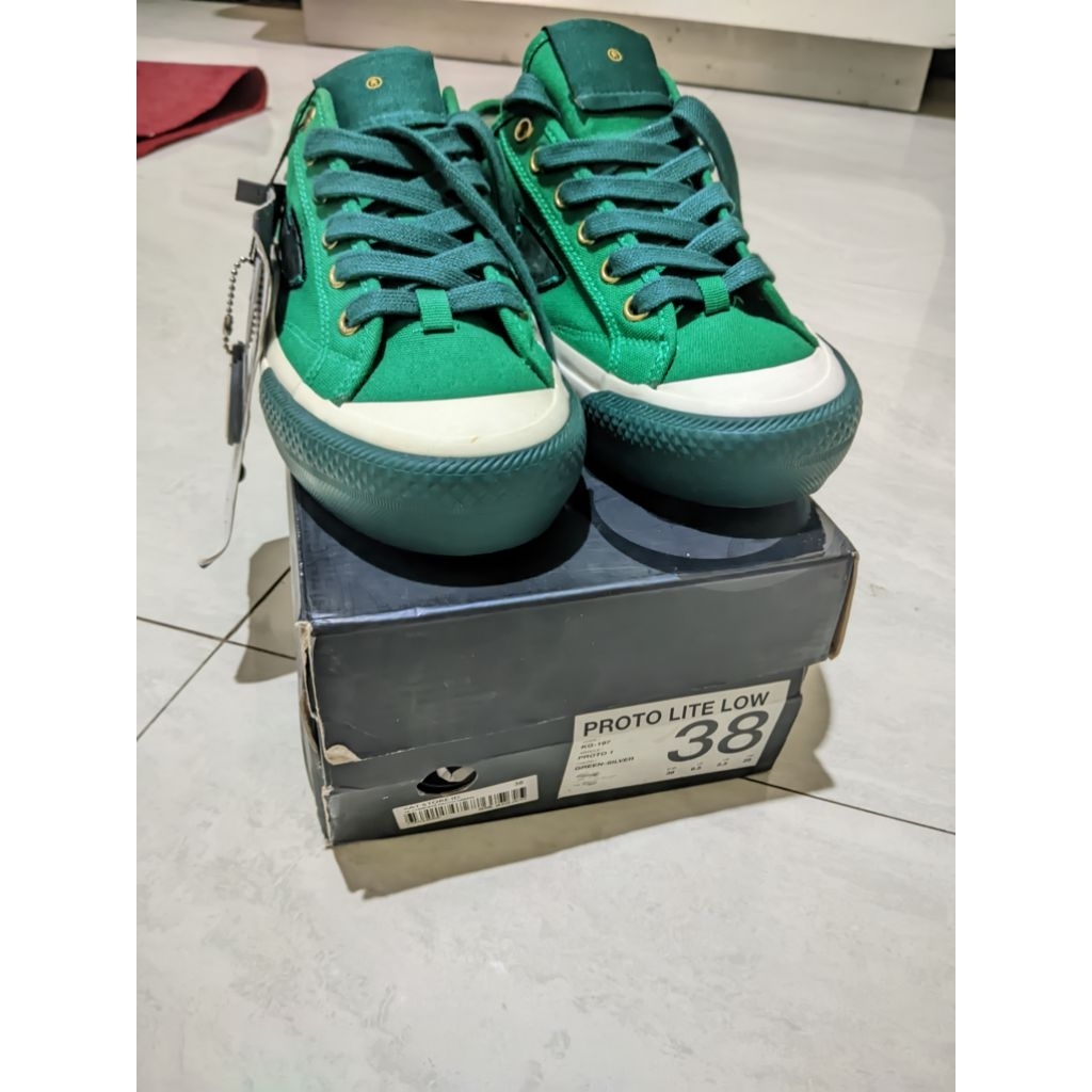 Compass Proto Lite Green