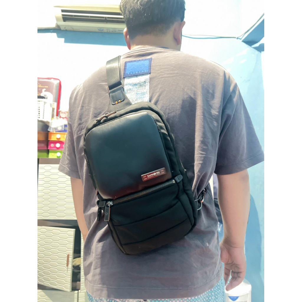 Slingbag Samsonite Black label Premium