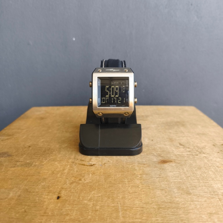 Watch Jam Tangan Murah Jam Tangan Unik Jam Tangan Second Jam Tangan Vintage Jam Tangan Umbro Umbro V