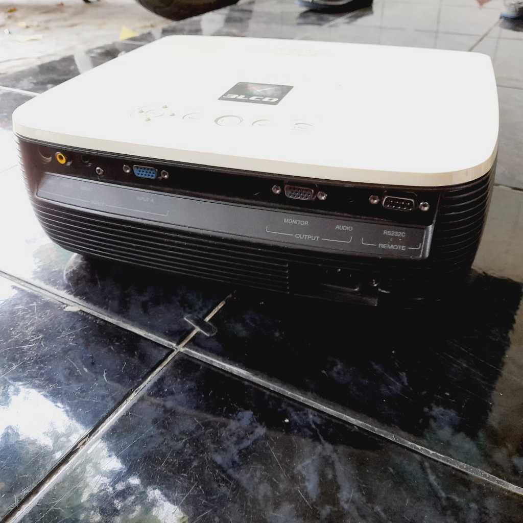 LCD Projector Proyektor Sony VPL-ES4 VPL ES4