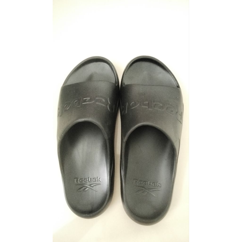 Sandal Reebok Ori Hitam size 42