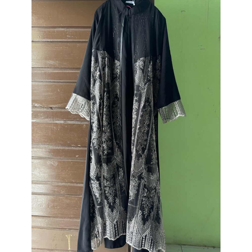 Abaya hitam mix brukat etnik