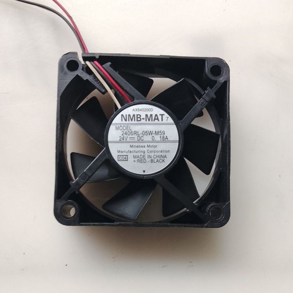 Kipas DC 24V 6 Cm Tebal 1,5cm