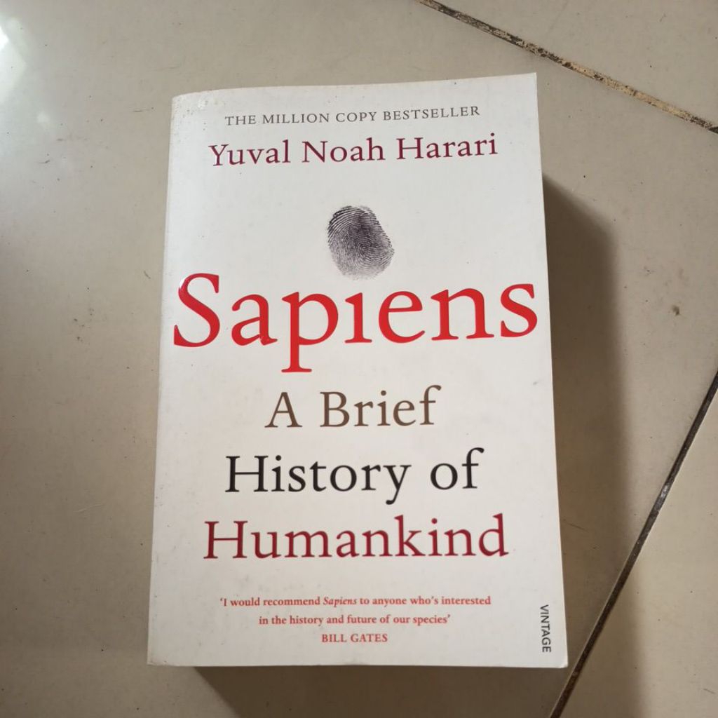 sapiens a brief history of humankind In English preloved