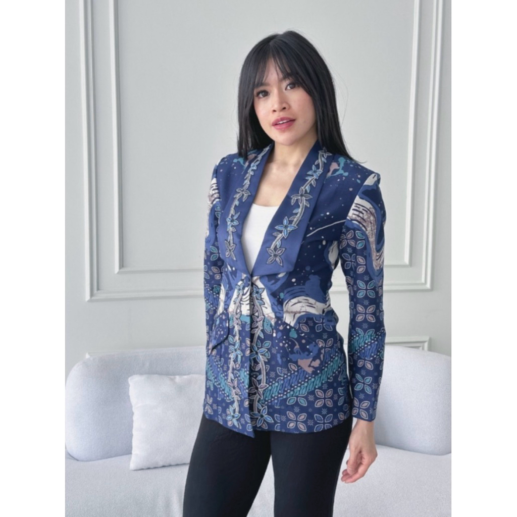 Devanda Blazer - Blazer Batik Premium Femma Batik Modern Batik