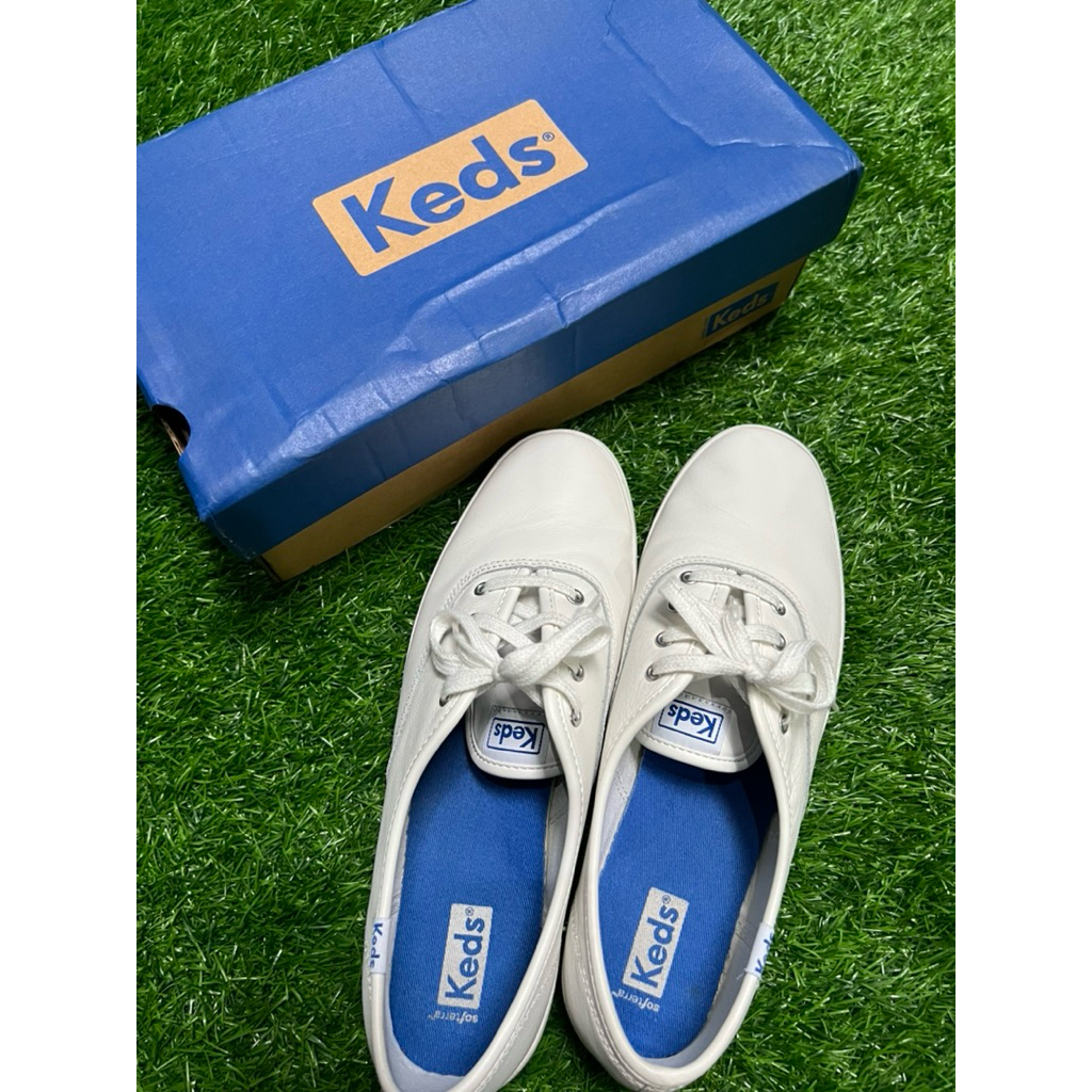 Preloved - Keds Sepatu Wanita Keds Champion Leather White WH45750 size 39