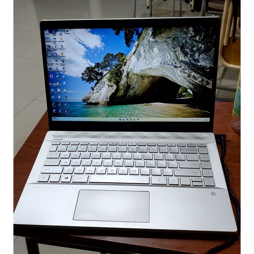 HP Pavilion 14-ce3012tx i7 1065G7 MX250