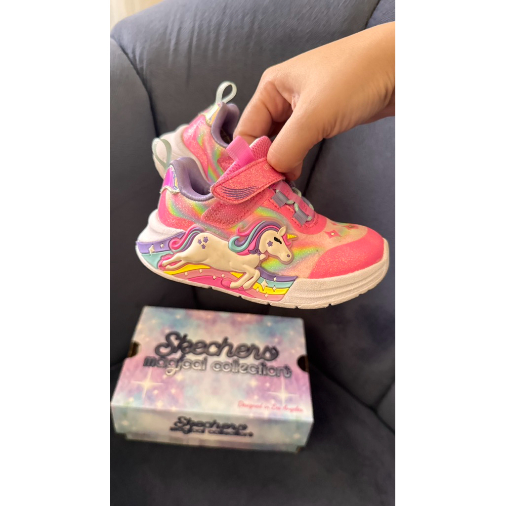 Skechers Unicorn Size 22