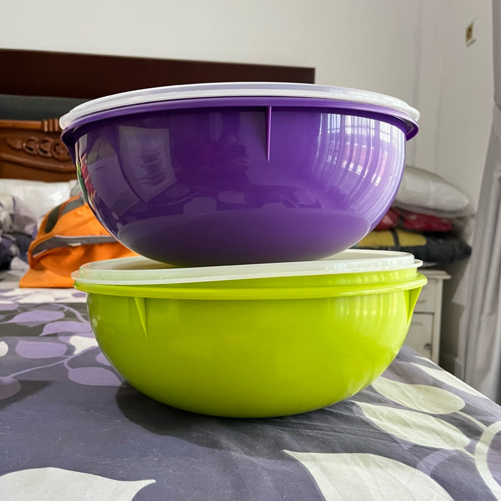 Preloved Tupperware That's A Bowl 7,8 L