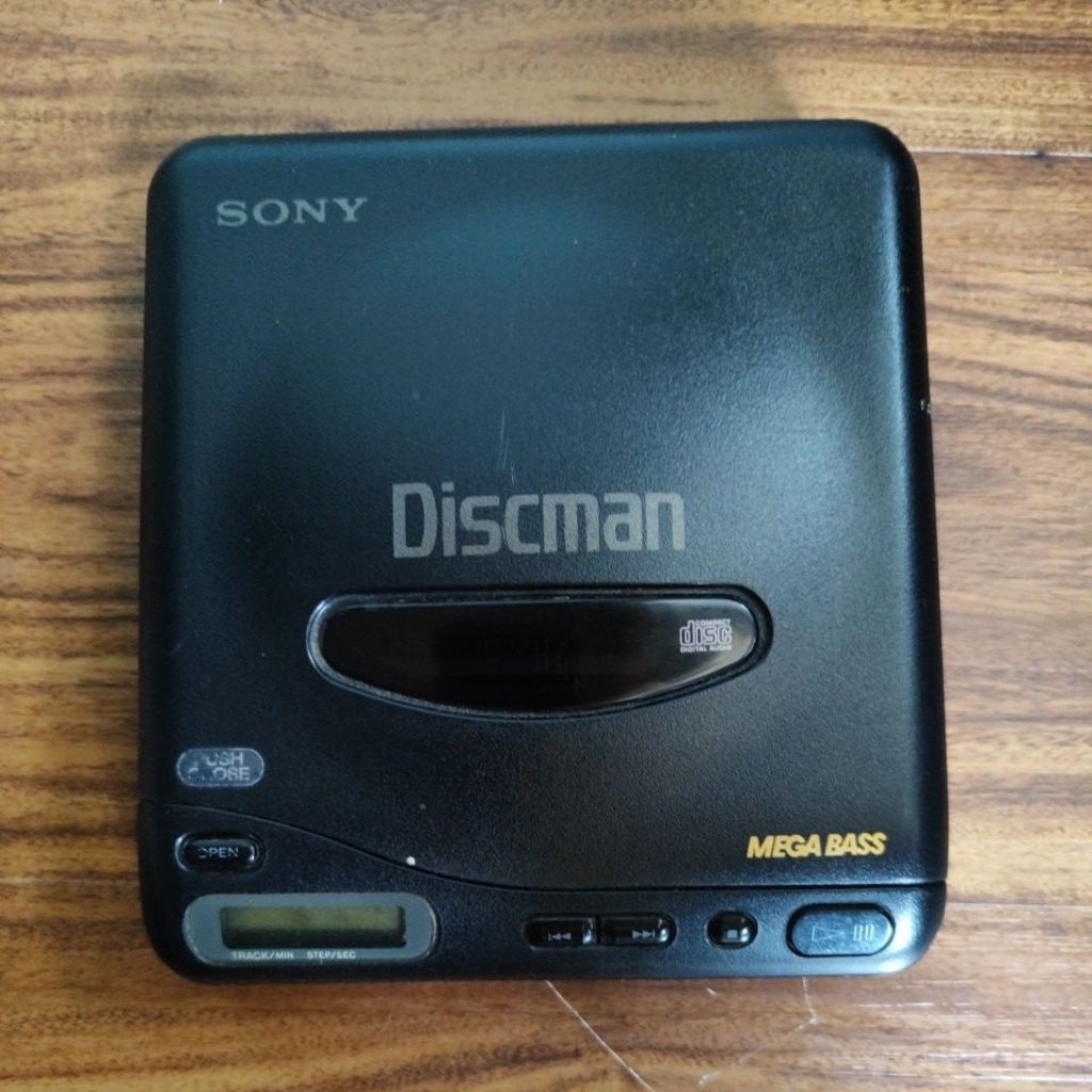 Sony discman D11 / pemutar CD sony