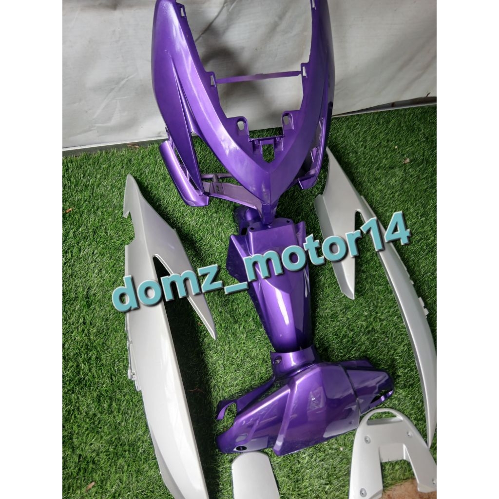 cover full body halus honda vario cw 110 karbu warna unggu silver