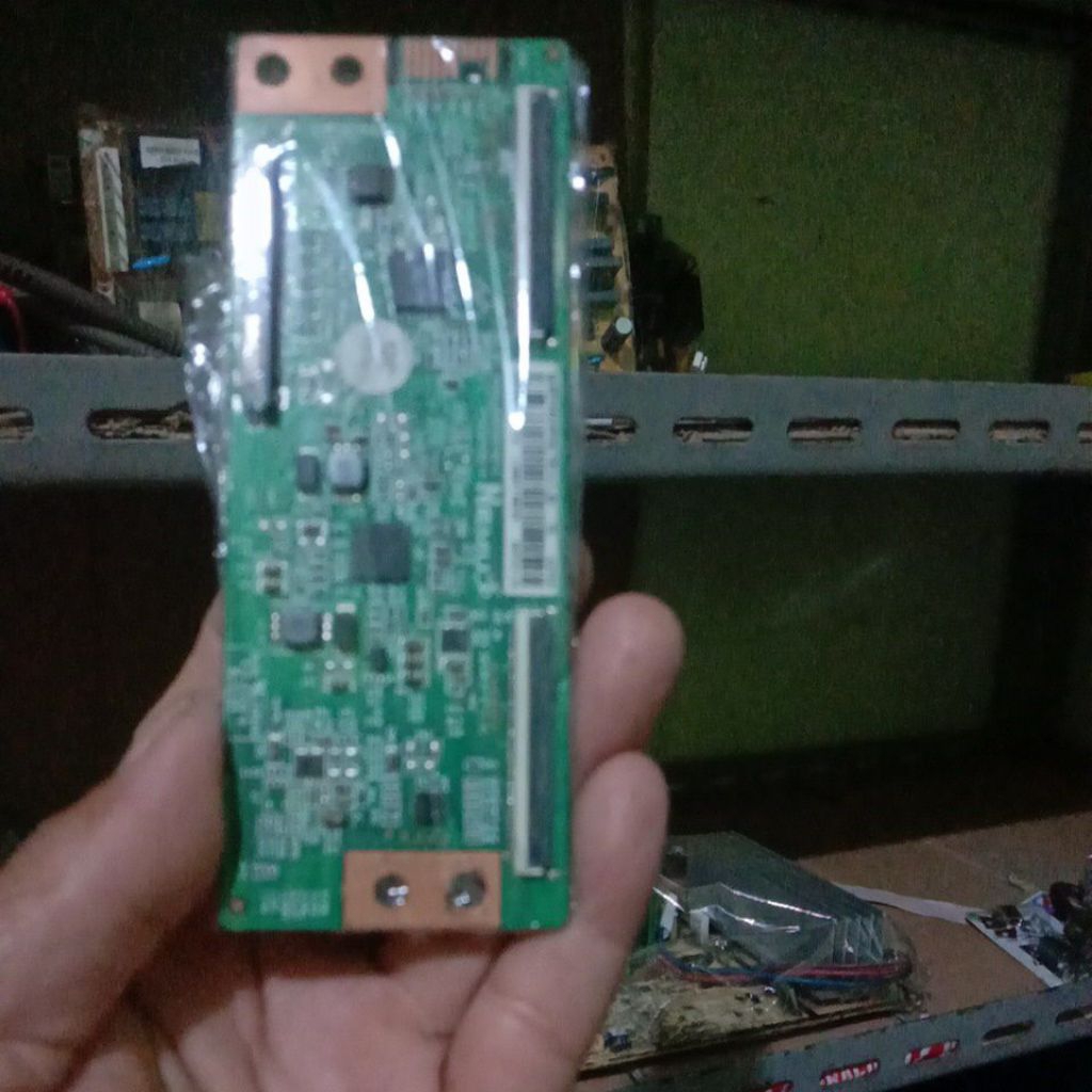 Tcon TV LED Polytron Type PLD 43D150E