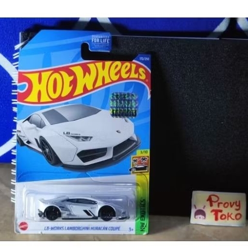 Hotwheels LBWK Lamborghini Huracan Coupe putih white Factory sealed Rare