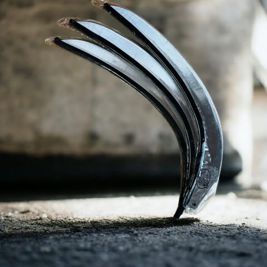 hanya bilah egrek camel king