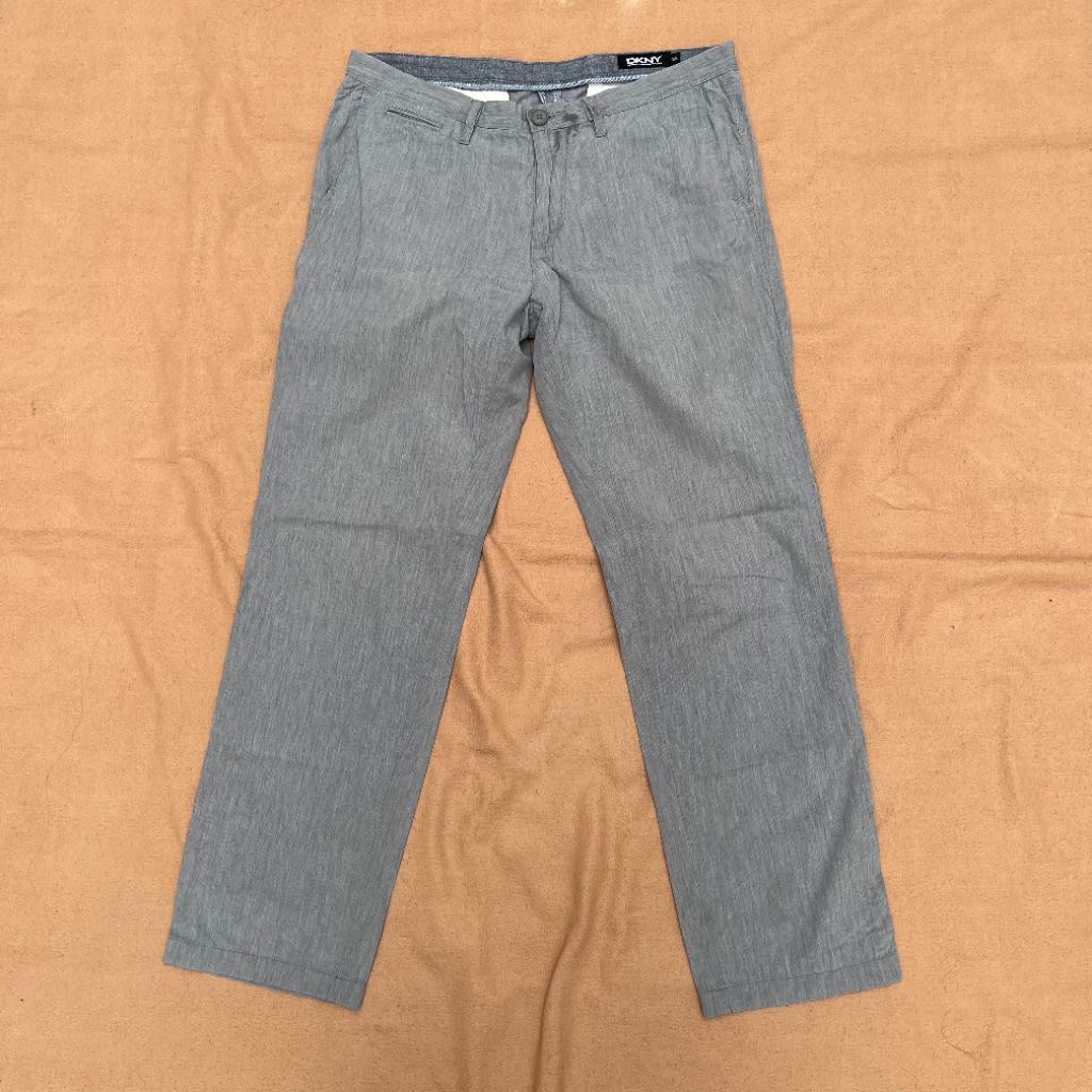 Celana Chino DKNY