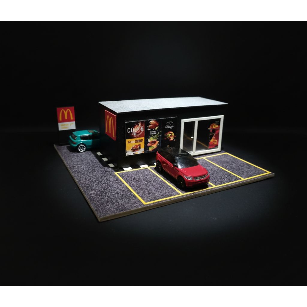 Diorama Diecast 1:64 | Diorama McD Hot Wheels Mini GT