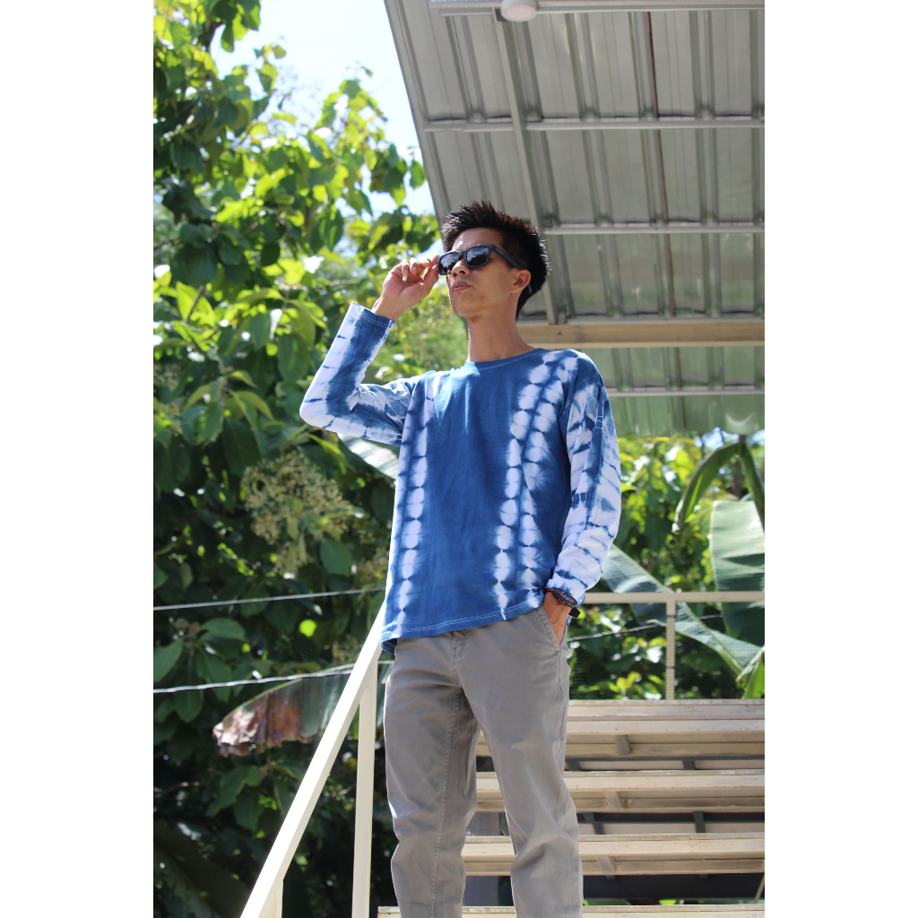 Brivana Kaos Lengan Panjang Katun Ukuran M Shibori Handmade Warna Alam Indigofera