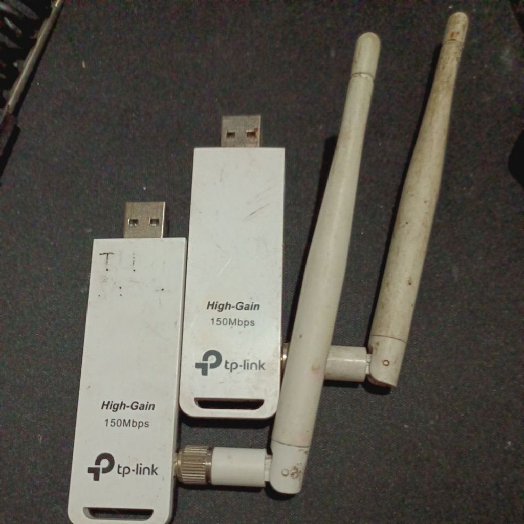 TP-LINK TL-WN722N Wifi Adapter (bekas)