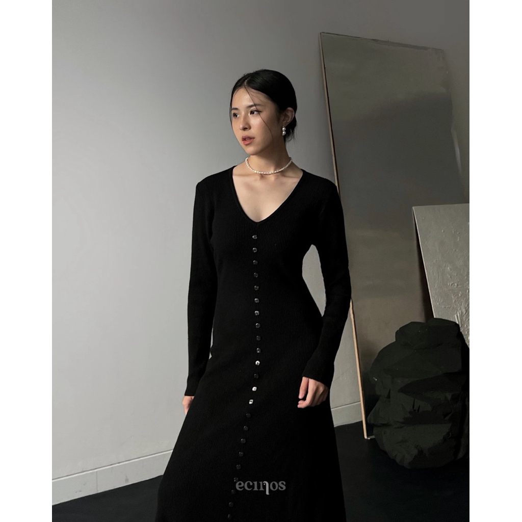 [ New ] ECINOS - Natasha Knitted Dress (Midi)