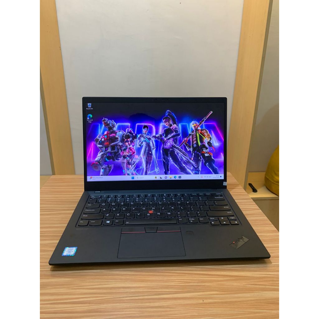 LENOVO X1 CARBON Core i7 Gen 8